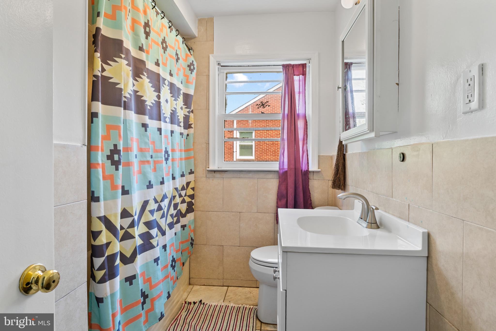 44 Goni Terrace Westminster, MD 21157 - Photo 12 of 28 Full Bathroom