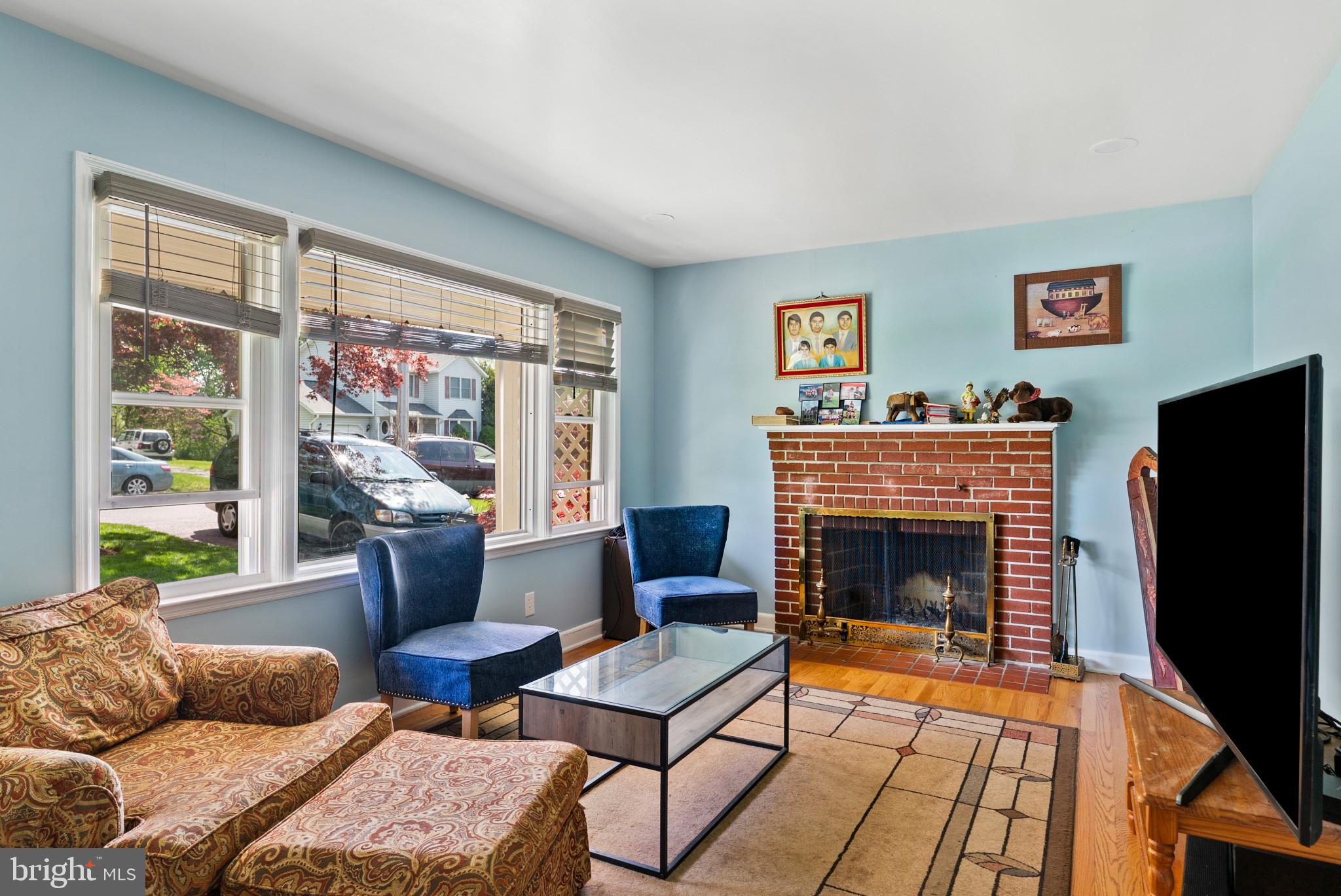 44 Goni Terrace Westminster, MD 21157 - Photo 4 of 28 Living Room