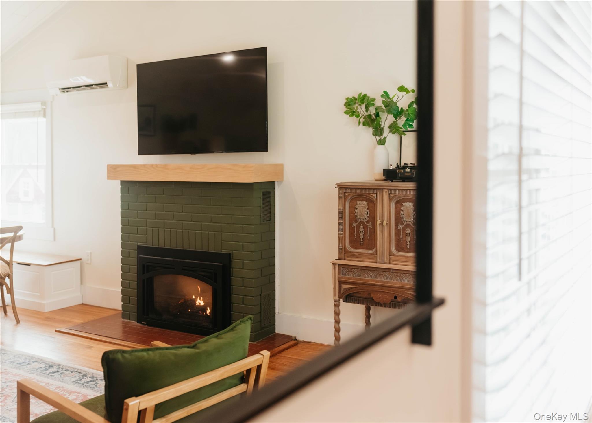 489 Forest Road Wallkill, NY 12589 - Photo 16 of 32 Gas Fireplace