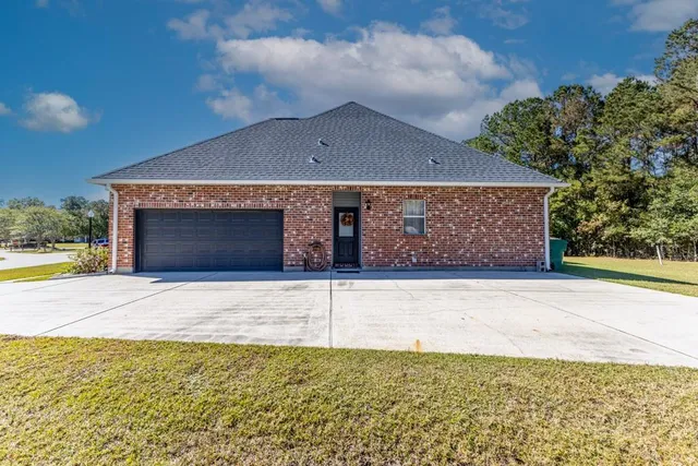 $363,000 | 1009 Forest Ridge Loop, Pearl River, LA 70452