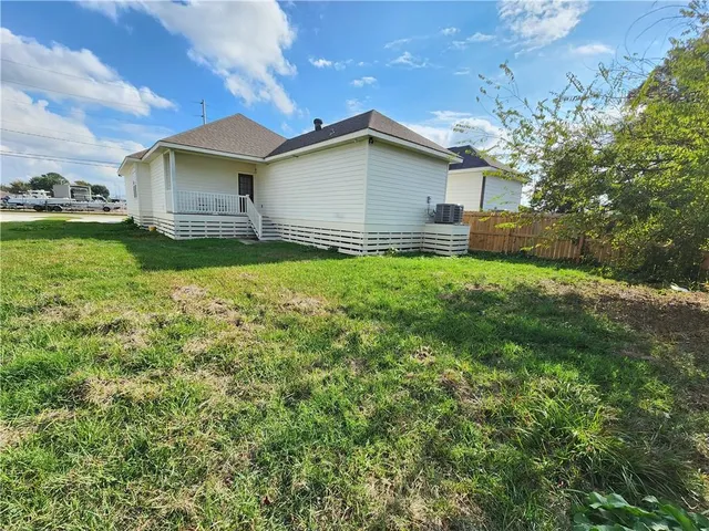 $412,000 | 220 Trudeau Drive, Metairie, LA 70003