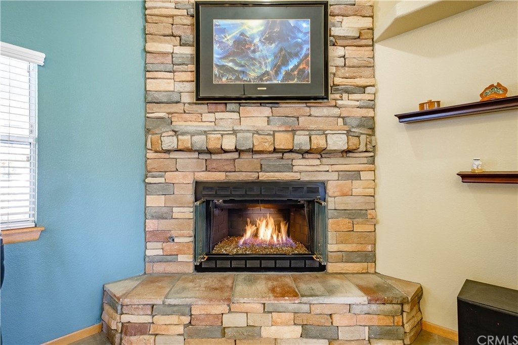 16196 Ridge View Drive Apple Valley, CA 92307 - Photo 15 of 68