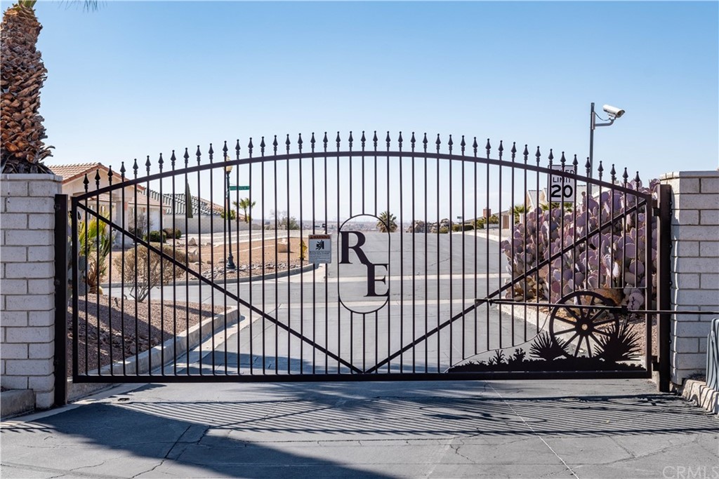 16196 Ridge View Drive Apple Valley, CA 92307 - Photo 3 of 68 a view of entryway with wooden floor