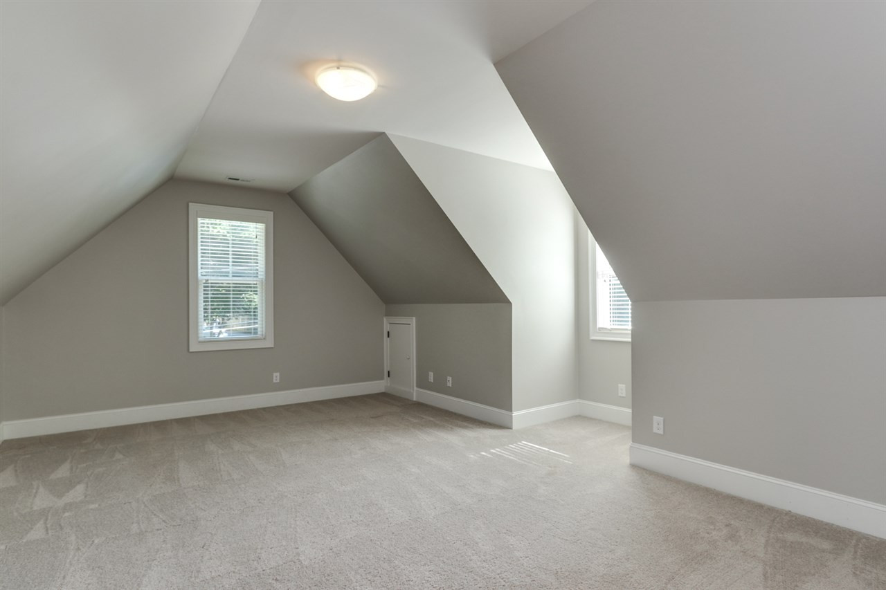 1103 Temple Street Raleigh, NC 27609 - Photo 21 of 30 Bonus Room