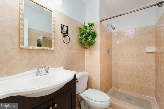 $758,000 | 10280 Arizona Circle, Unit 63, Bethesda, MD 20817