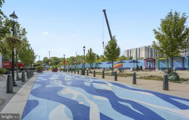 $758,000 | 10280 Arizona Circle, Unit 63, Bethesda, MD 20817