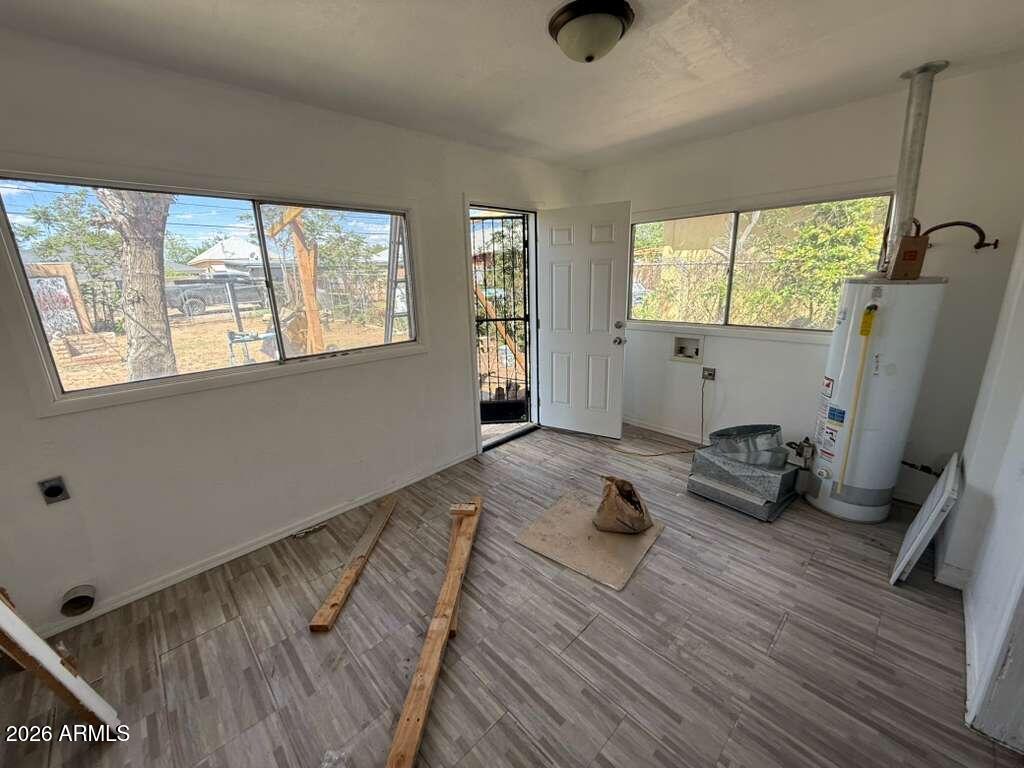 942 East 8th Street Douglas, AZ 85607 - Photo 8 of 10 WhatsApp Image 2026-04-09 at 1.55.23 PM