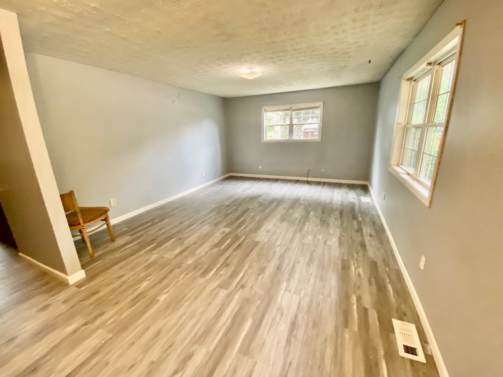 710 Chapel View Circle Pigeon Forge, TN 37863 - Photo 4 of 22