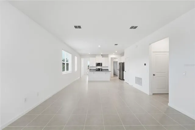 $382,990 | 500 Green Tracker Avenue, Groveland, FL 34715