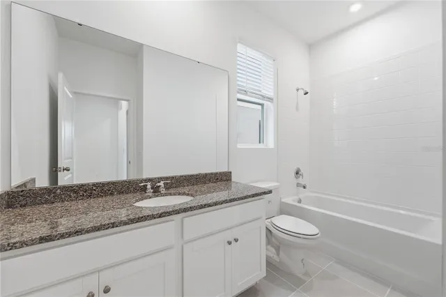 $382,990 | 500 Green Tracker Avenue, Groveland, FL 34715