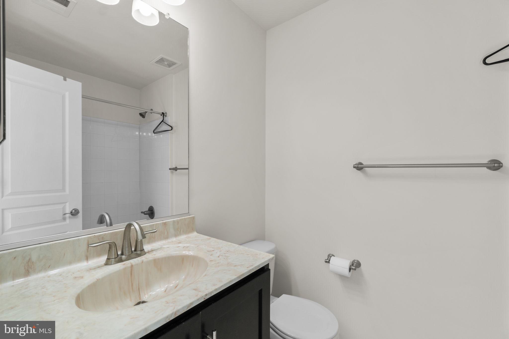 8422 Horseshoe Road Ellicott City, MD 21043 - Photo 38 of 56 Upper Bath