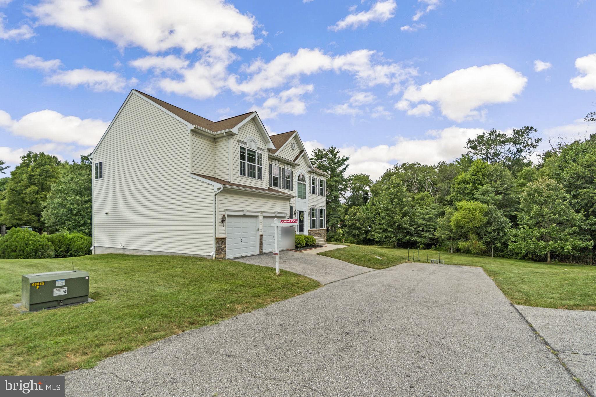 8422 Horseshoe Road Ellicott City, MD 21043 - Photo 4 of 56 Front Exterior