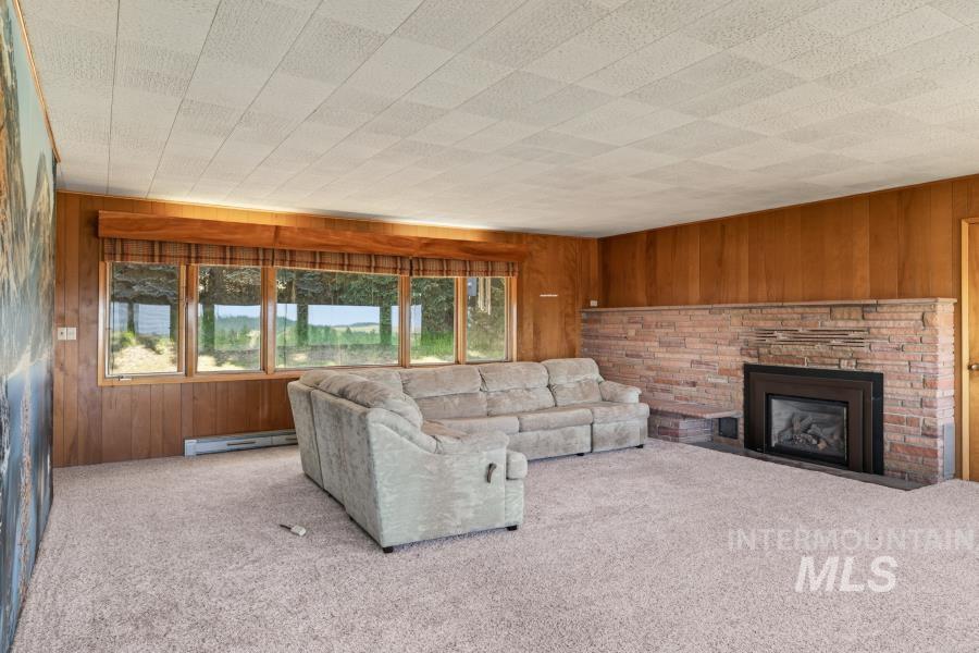 1011 Hall Road Viola, ID 83872 - Photo 15 of 45