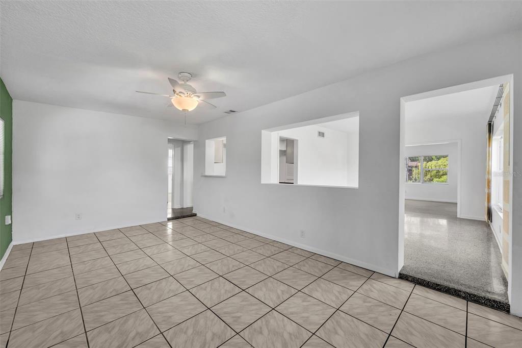 1601 Triangle Avenue Orlando, FL 32806 - Photo 11 of 25
