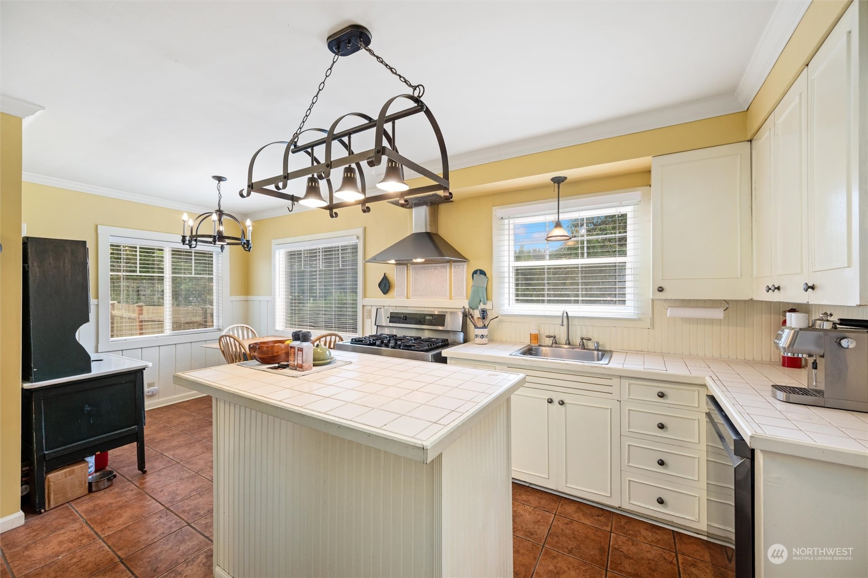 1117 McLean Road Mount Vernon, WA 98273 - Photo 15 of 39 Gallery Image 15