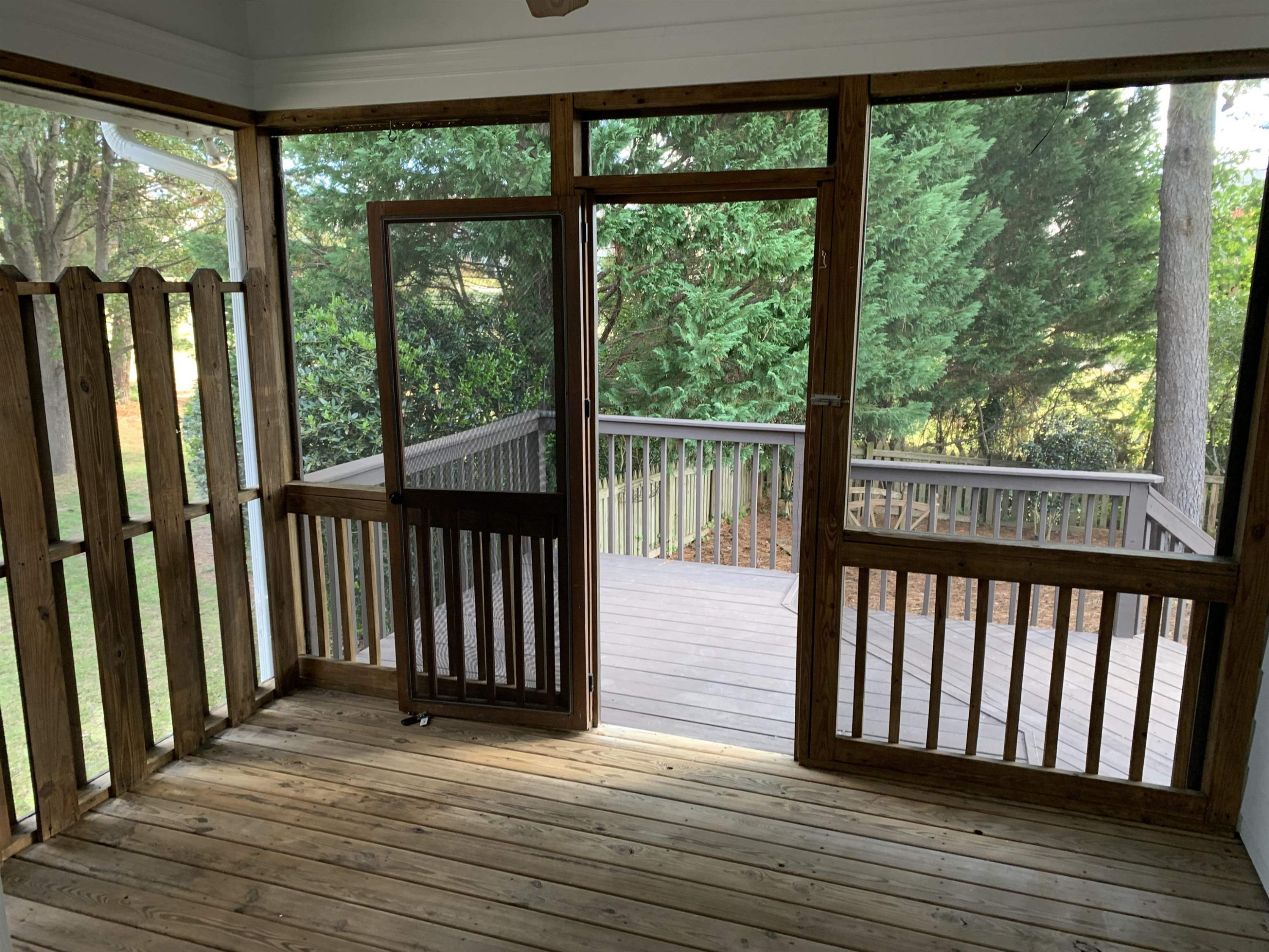1916 Castle Pines Drive Raleigh, NC 27604 - Photo 7 of 21 Screen Porch/Deck