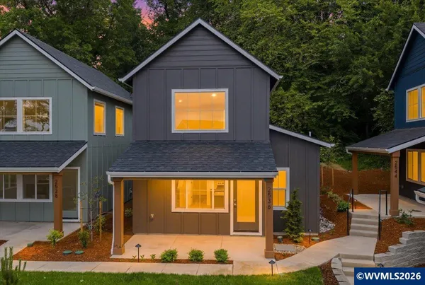 $375,000 | 2536 Gilbert Street South, Salem, OR 97302