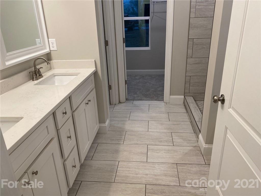 2541 St James Church Road Denver, NC 28037 - Photo 8 of 23 Gallery Image 8