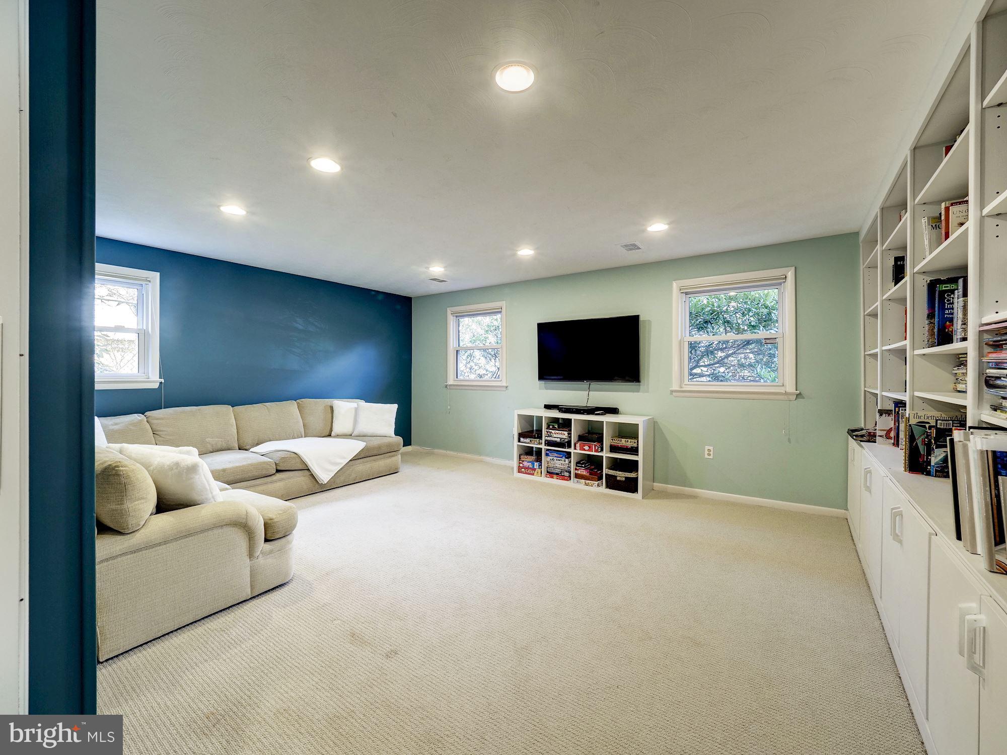 10106 Leder Road Silver Spring, MD 20902 - Photo 13 of 17 Gallery Image 13