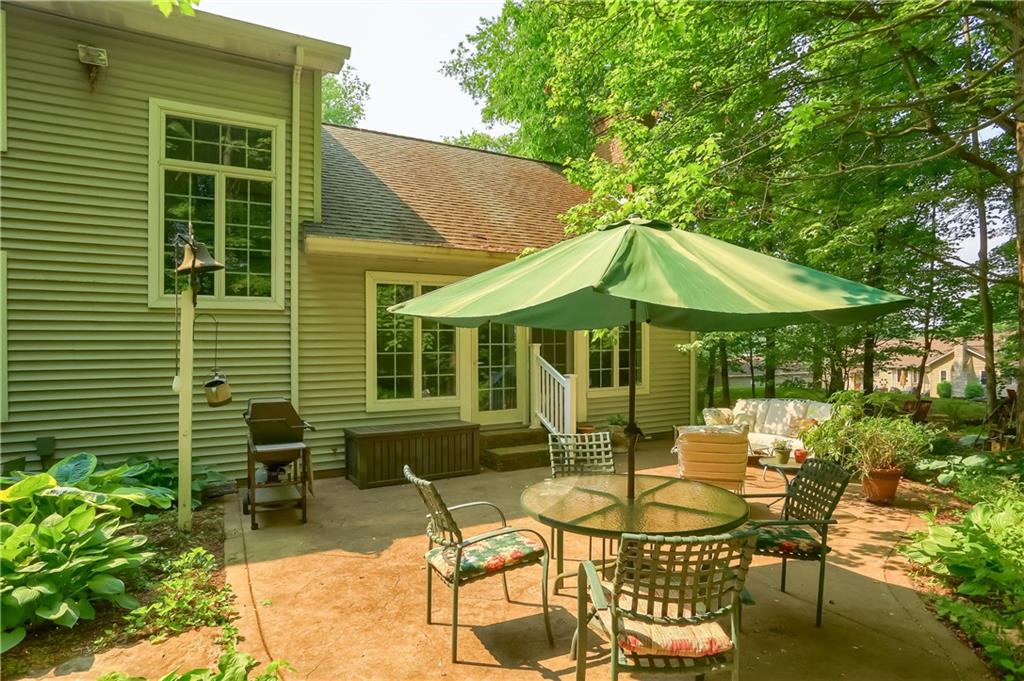206 Reiber Road Renfrew, PA 16053 - Photo 36 of 43 a backyard of a house with table and chairs