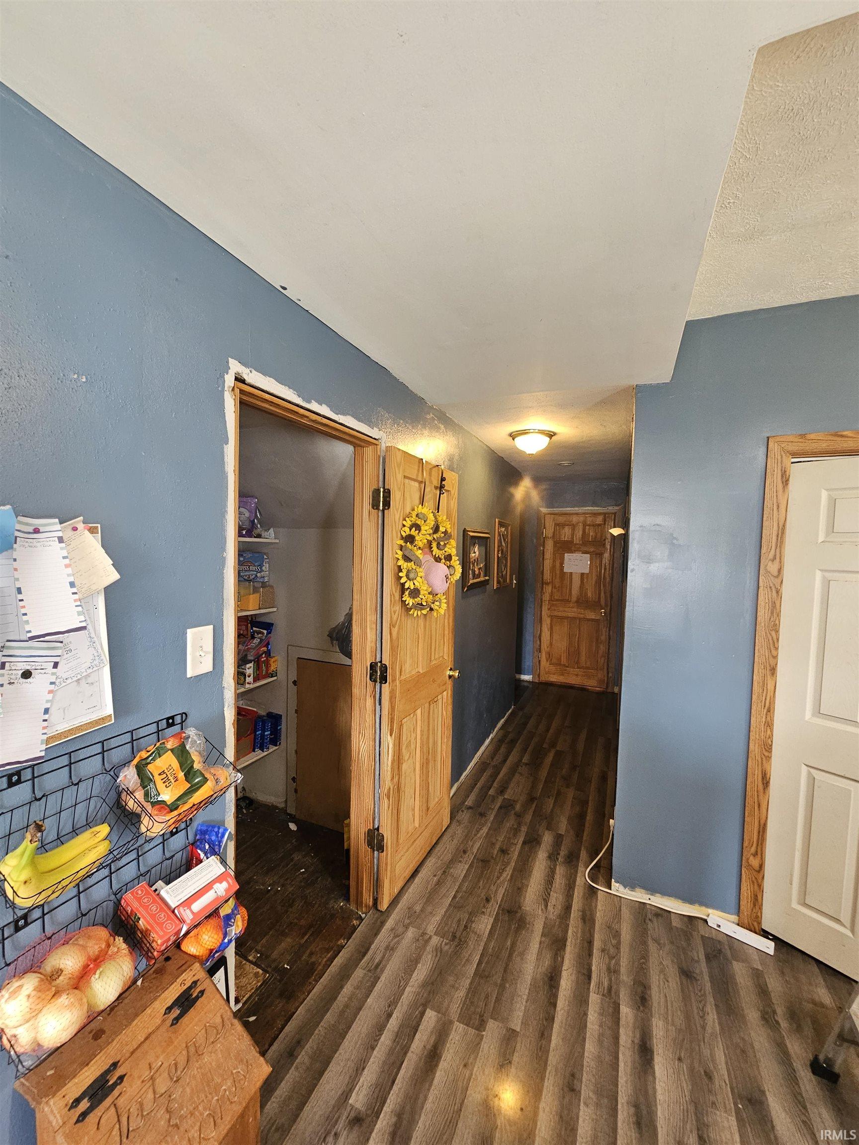 2335 South County Road Frankfort, IN 46041 - Photo 13 of 19