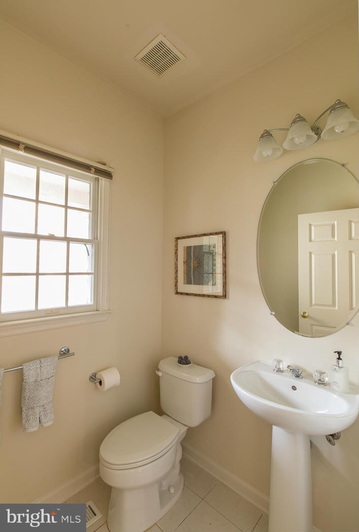 1310 Stable Farm Court Reston, VA 20194 - Photo 11 of 30 Bath