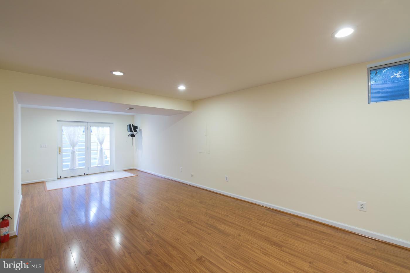 1310 Stable Farm Court Reston, VA 20194 - Photo 24 of 30 Basement