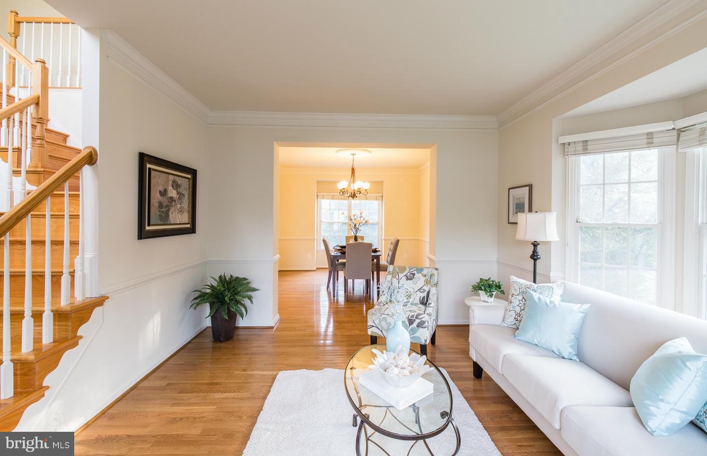 1310 Stable Farm Court Reston, VA 20194 - Photo 4 of 30 Living Room