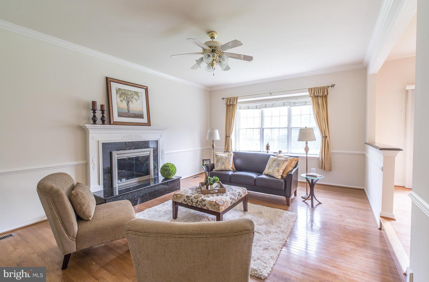 1310 Stable Farm Court Reston, VA 20194 - Photo 9 of 30 Family Room