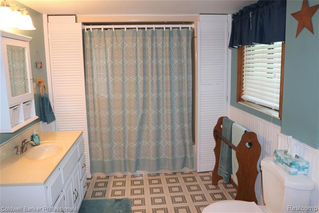 13121 Shaftsburg Road Perry, MI 48872 - Photo 23 of 41