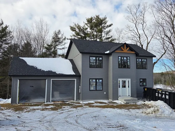 $589,000 | 180 Petersham Road, Phillipston, MA 01331