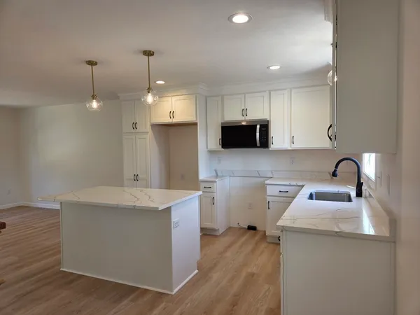 $589,000 | 180 Petersham Road, Phillipston, MA 01331