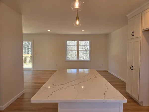 $589,000 | 180 Petersham Road, Phillipston, MA 01331