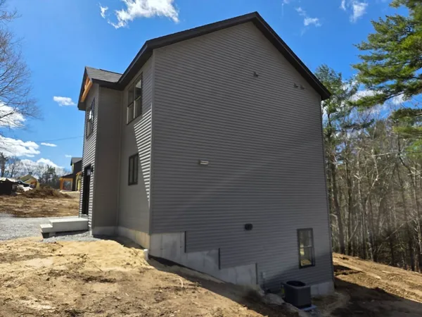 $589,000 | 180 Petersham Road, Phillipston, MA 01331