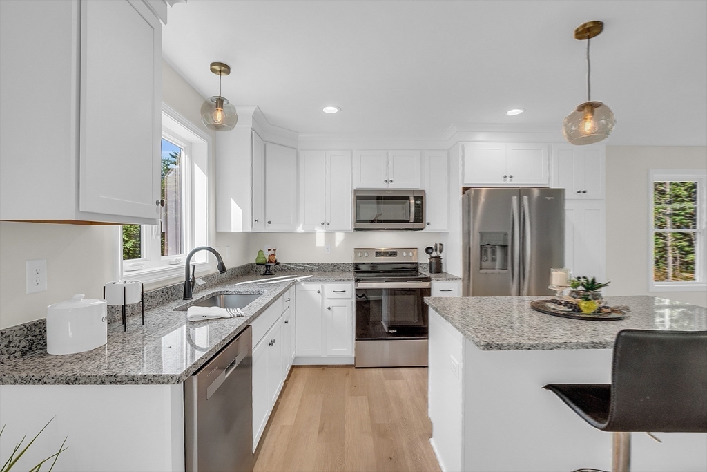 180 Petersham Road Phillipston, MA 01331 - Photo 3 of 42