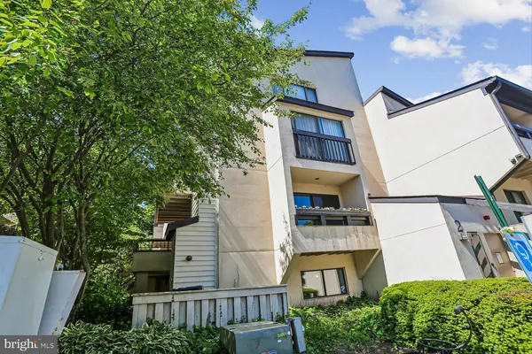 $229,900 | 9705 Hellingly Place, Unit 62, Gaithersburg, MD 20886