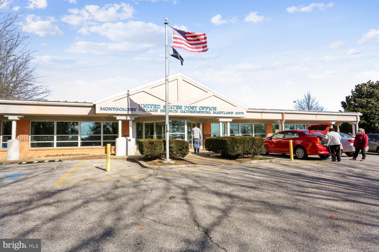 9705 Hellingly Place, Unit 62 Gaithersburg, MD 20886 - Photo 44 of 47 Montgomery Village Post Office