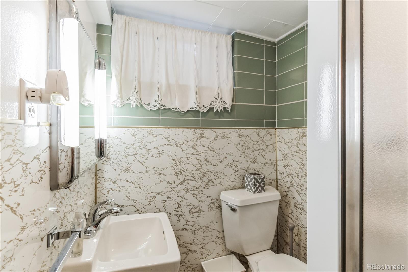 2435 South Race Street Denver, CO 80210 - Photo 13 of 33