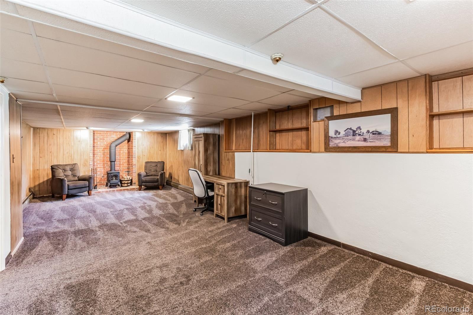 2435 South Race Street Denver, CO 80210 - Photo 19 of 33 a view of a livingroom with furniture