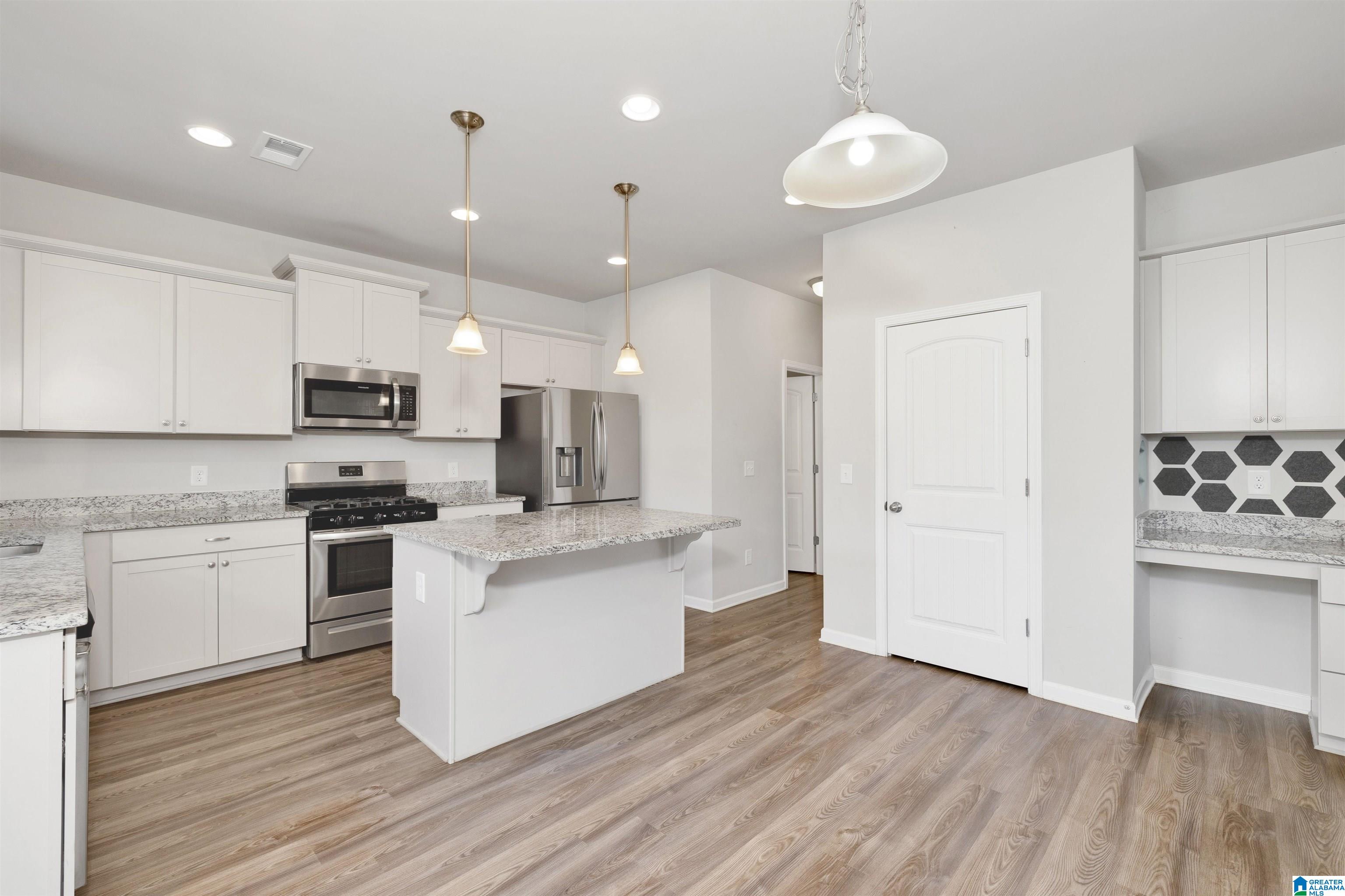 8683 Clarke Road Leeds, AL 35094 - Photo 8 of 22