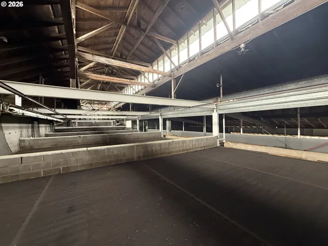 a view of a house with a garage