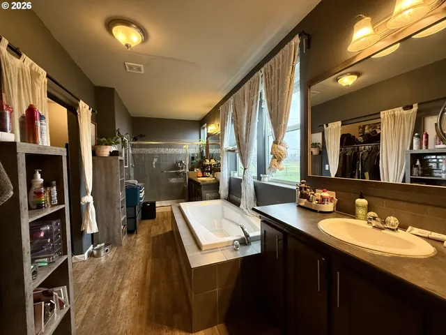 $4,399,000 | 4797 St Paul Highway Northeast, St. Paul, OR 97137