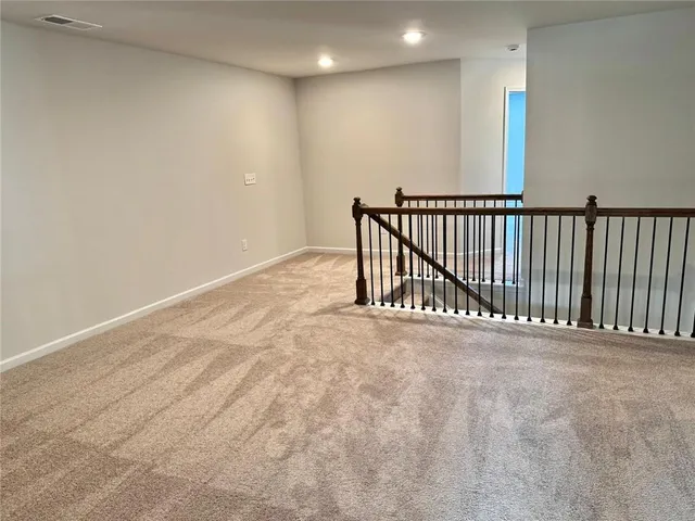 $2,400 | 440 Point Place Drive, Loganville, GA 30052