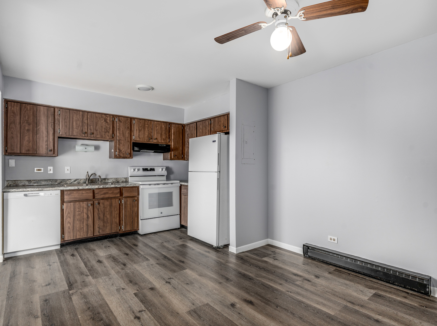 15818 Terrace Drive, Unit R3 Oak Forest, IL 60452 - Photo 11 of 18