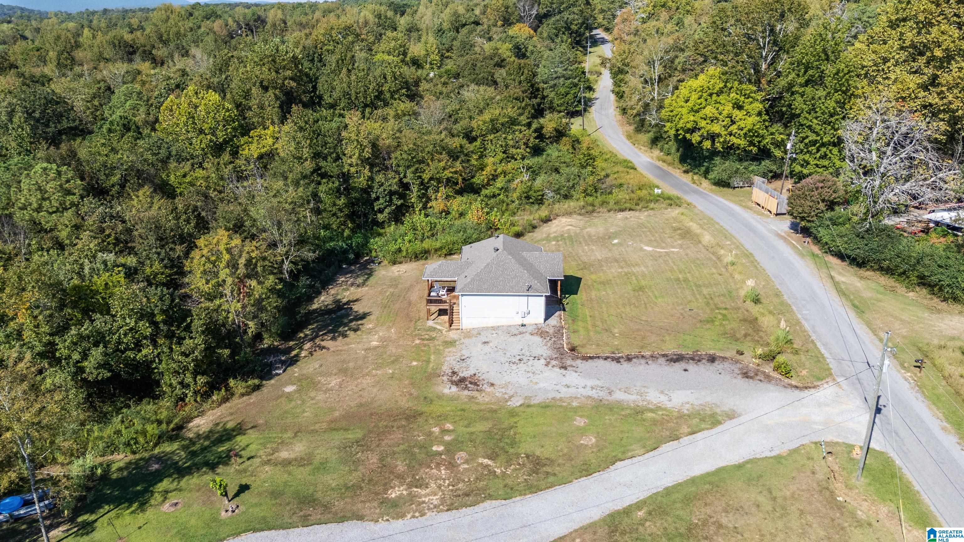 802 Holt Circle Hayden, AL 35079 - Photo 31 of 39