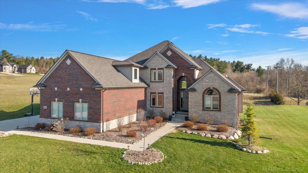 8166 Morningside Drive Romeo, MI 48065 - Photo 1 of 81
