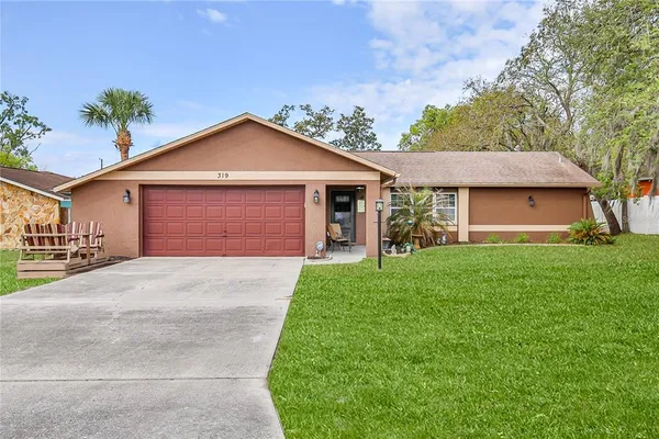 $249,000 | 319 Dartmouth Avenue, Spring Hill, FL 34606