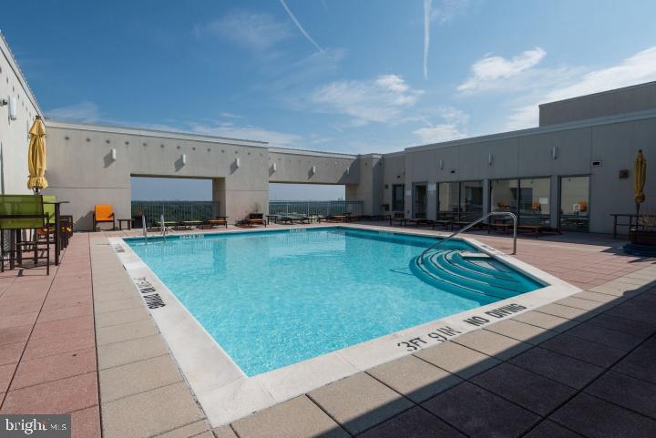 851 North Glebe Road, Unit 1914 Arlington, VA 22203 - Photo 21 of 38