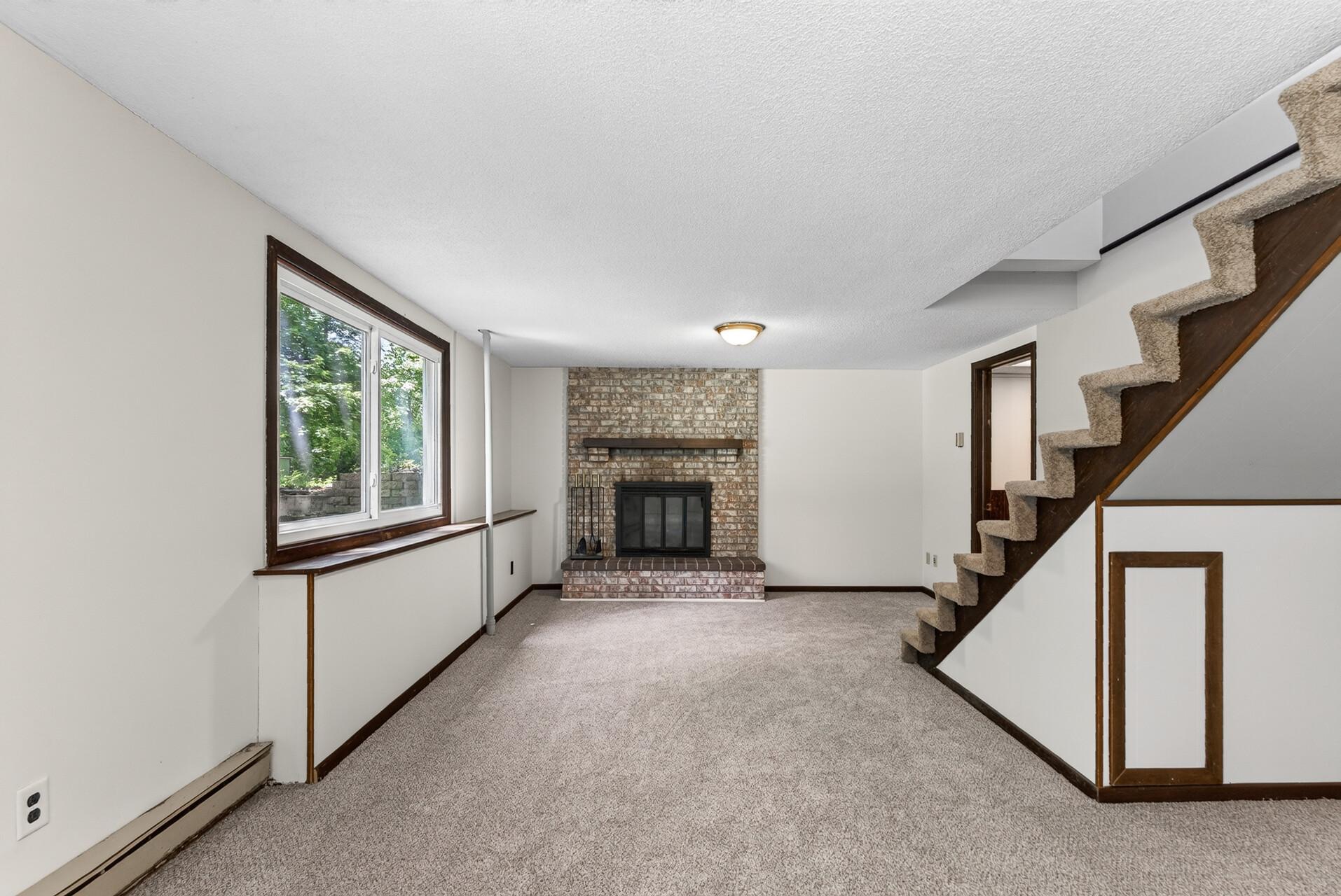 10761 Crow-Hassan Park Road Hanover, MN 55341 - Photo 19 of 53
