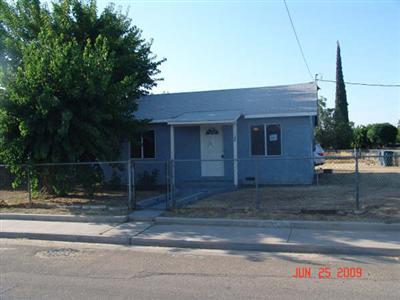 1146 East Springfield Avenue Reedley, CA 93654 - Photo 1 of 1 Gallery Image 1